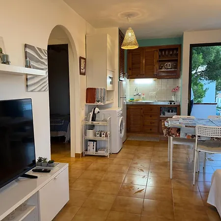 Dreams Of Menorca * ארנל ד'אן קסטל